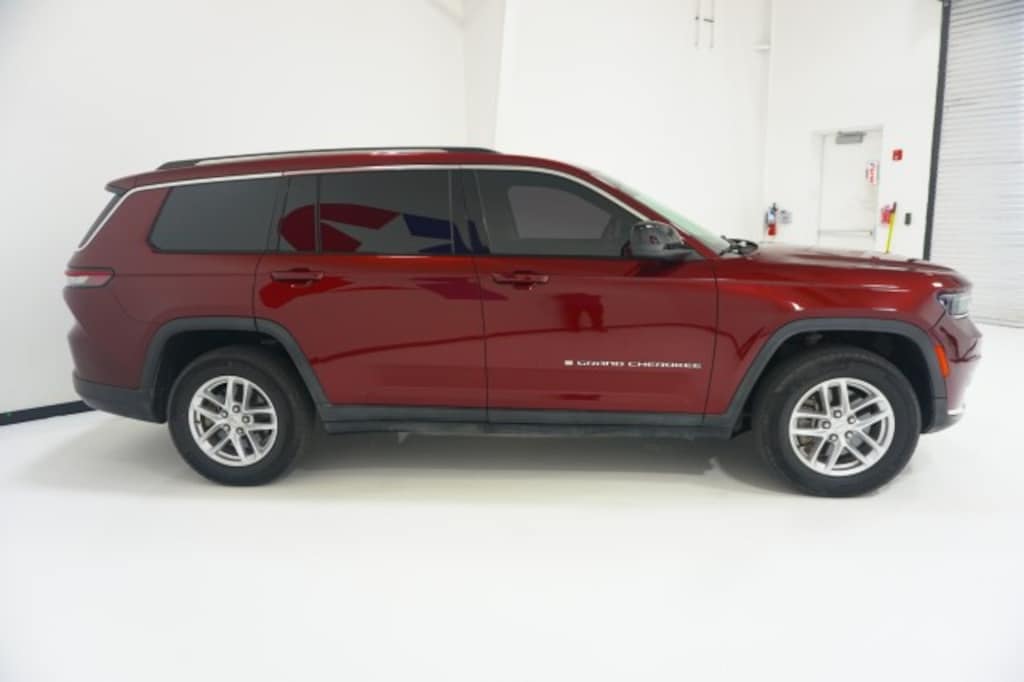 Used 2023 Jeep Grand Cherokee L Altitude SUV