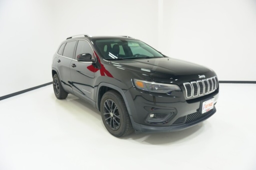 Used 2019 Jeep Cherokee Latitude Plus SUV