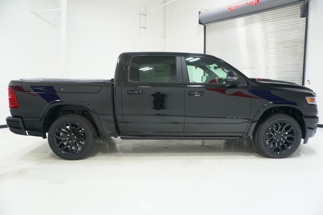 2026 Ram 1500 Limited photo 4