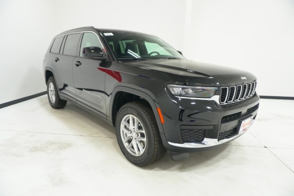 New 2025 Jeep Grand Cherokee L LAREDO X 4X4 Sport Utility