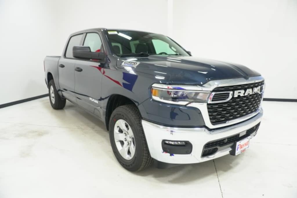 New 2026 Ram 1500 LONE STAR CREW CAB 4X2 5'7 BOX Pickup