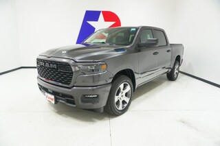 2025 Ram 1500 TRADESMAN CREW CAB 4X2 5'7 BOX Pickup