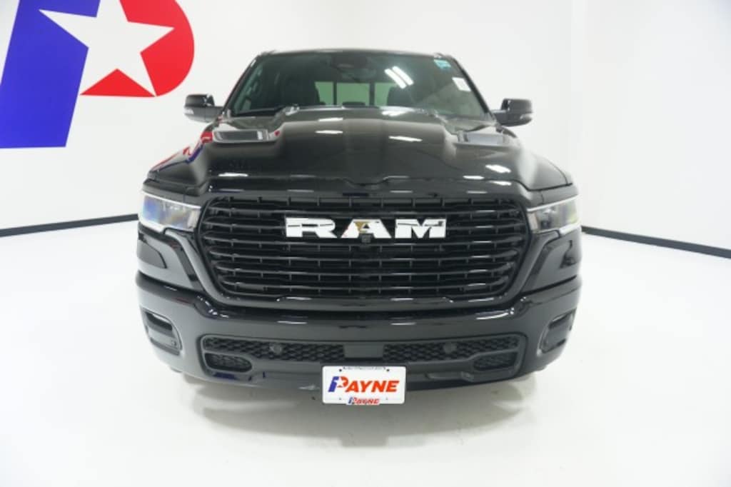 New 2026 Ram 1500 LARAMIE CREW CAB 4X2 5'7 BOX Pickup