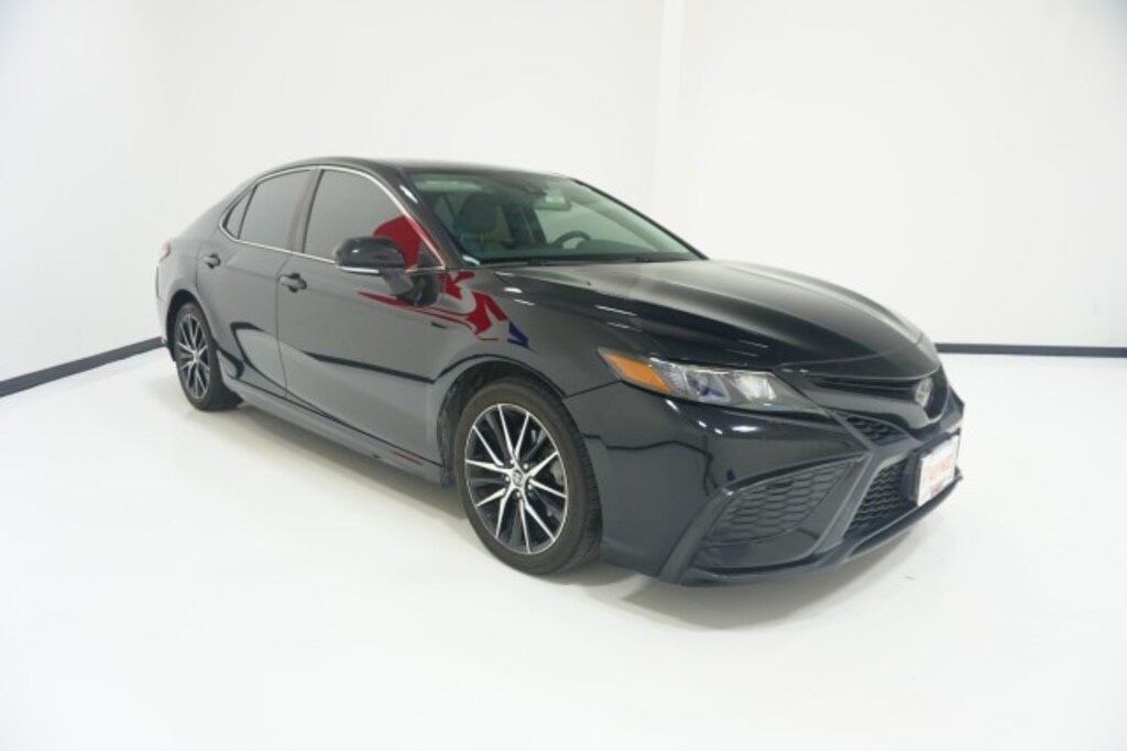 Used 2023 Toyota Camry SE Nightshade Sedan
