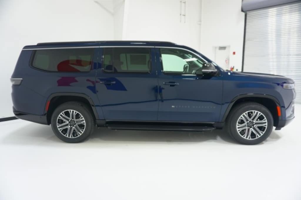 New 2026 Jeep Grand Wagoneer L 4X2 Sport Utility