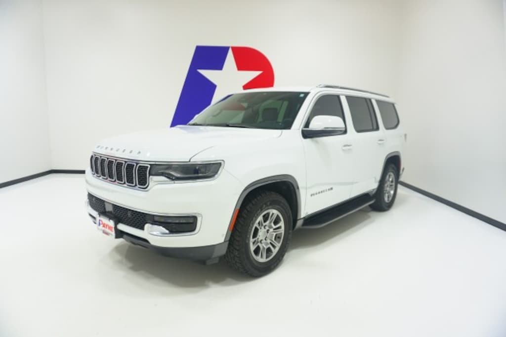 Used 2022 Jeep Wagoneer Series I Carbide SUV