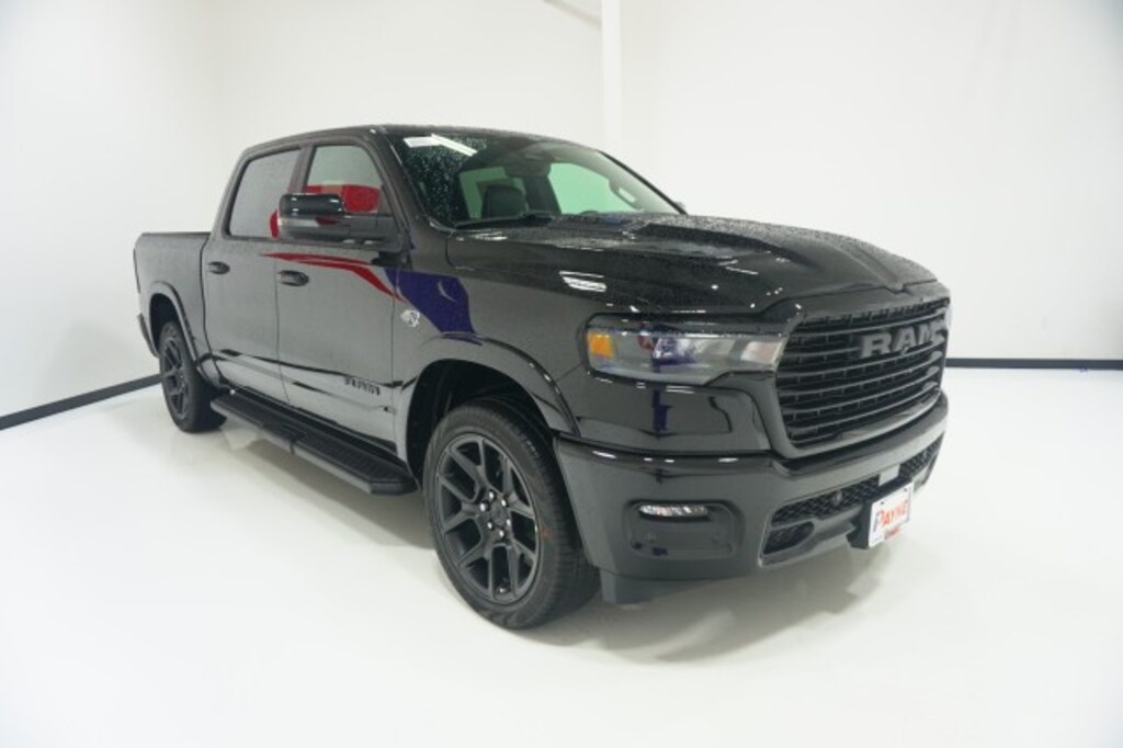 New 2026 Ram 1500 LARAMIE CREW CAB 4X4 5'7 BOX Pickup