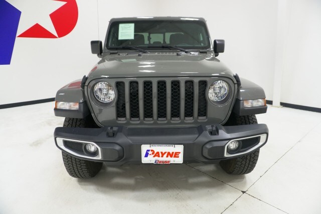 2020 Jeep Gladiator Altitude photo 2