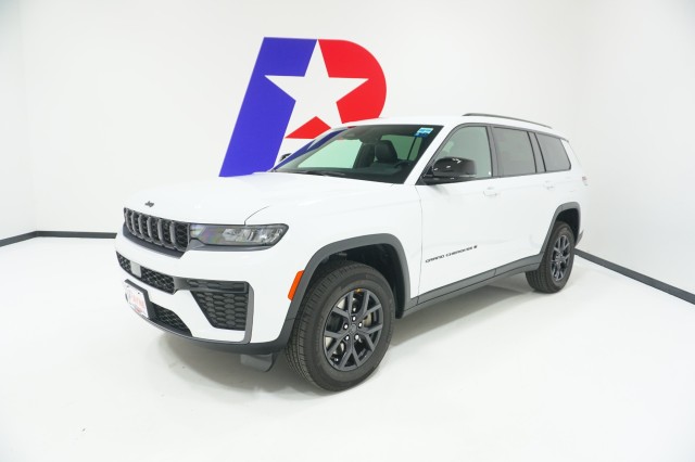  Jeep Grand Cherokee L 3 Row