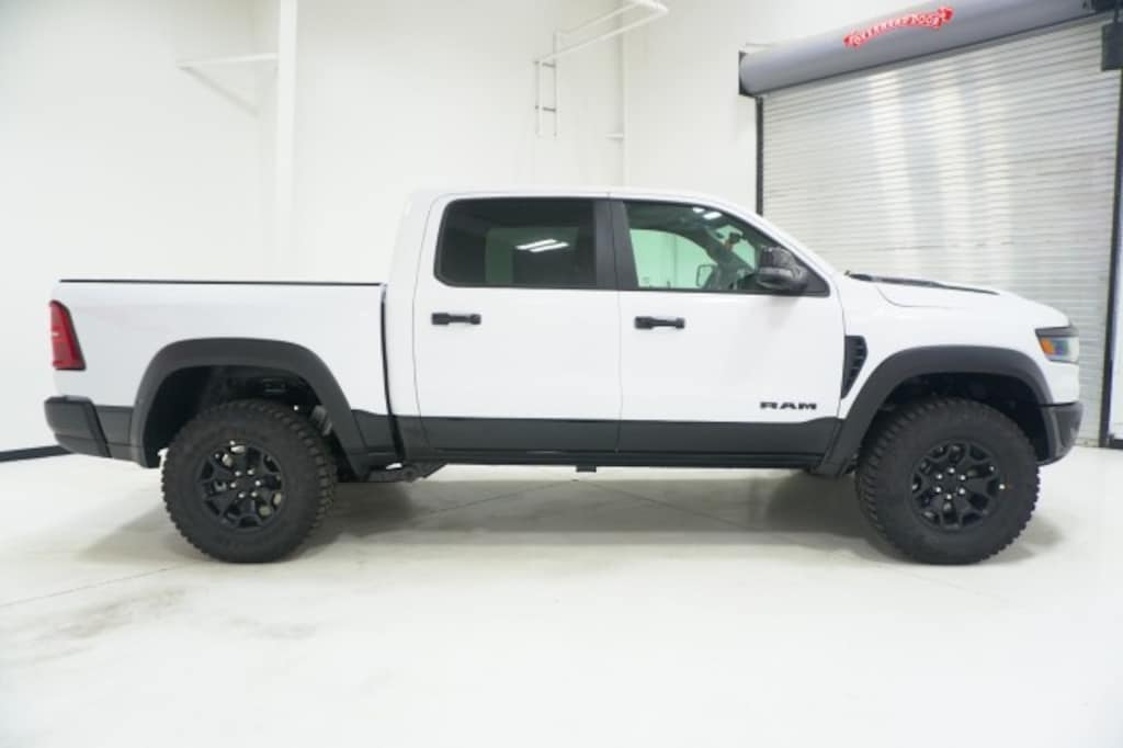 New 2026 Ram 1500 RHO CREW CAB 4X4 5'7 BOX Pickup