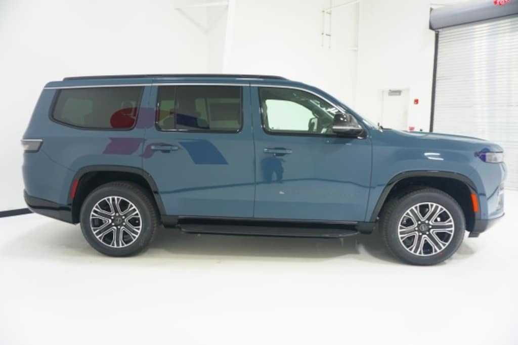 New 2026 Jeep Grand Wagoneer 4X2 Sport Utility