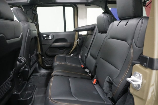 2026 Jeep Wrangler 4-Door Sahara - Photo 21