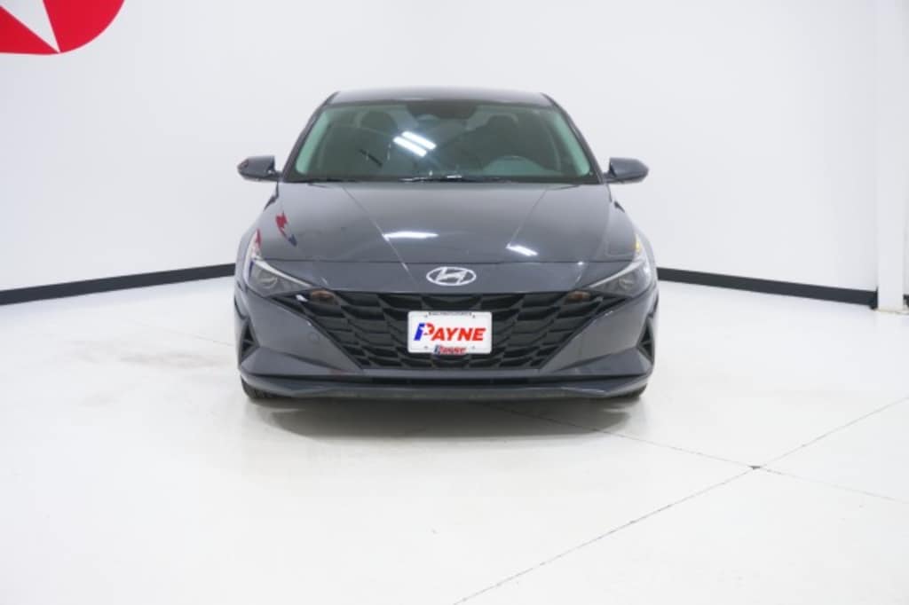 Used 2023 Hyundai Elantra SEL Sedan