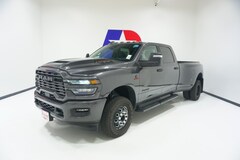 2026 Ram 3500 LONE STAR CREW CAB 4X4 8' BOX Pickup