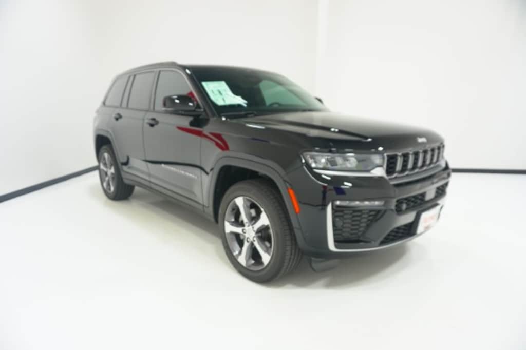 New 2026 Jeep Grand Cherokee LIMITED 4X2 Sport Utility