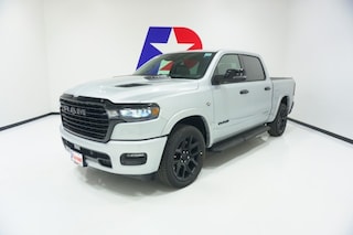 2026 Ram 1500 LARAMIE CREW CAB 4X4 5'7 BOX Pickup