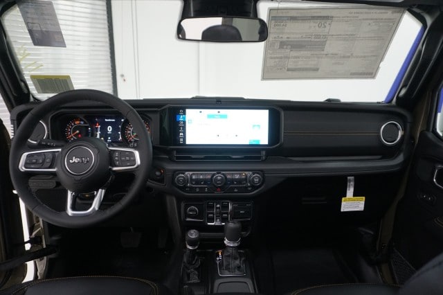 2026 Jeep Wrangler 4-Door Sahara - Photo 22