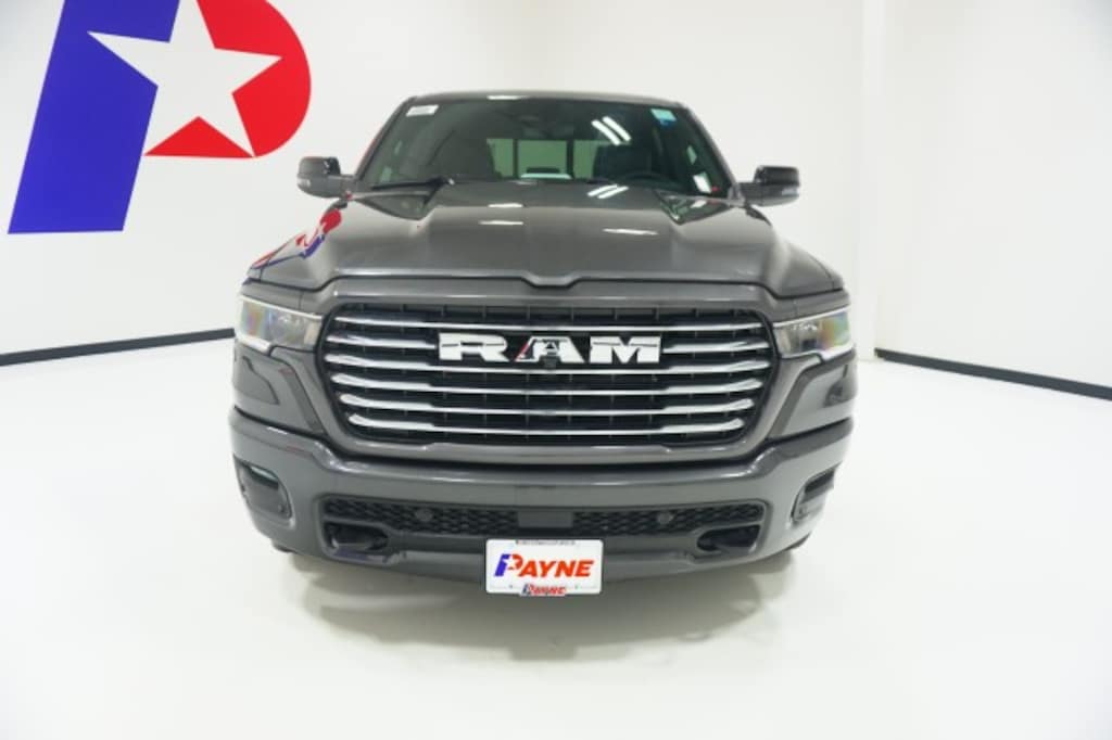 New 2026 Ram 1500 LARAMIE CREW CAB 4X4 5'7 BOX Pickup
