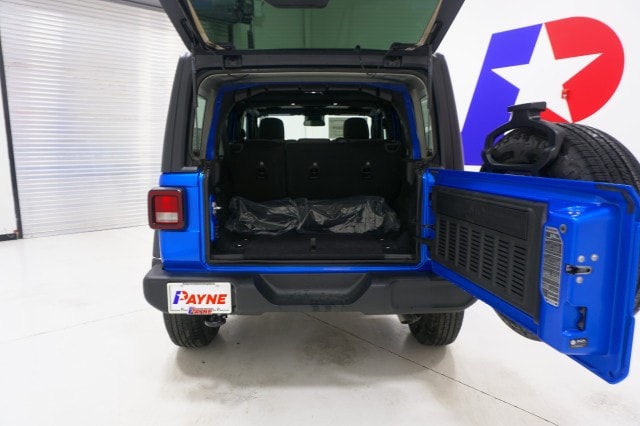 2025 Jeep Wrangler 4-Door Sport S - Photo 9