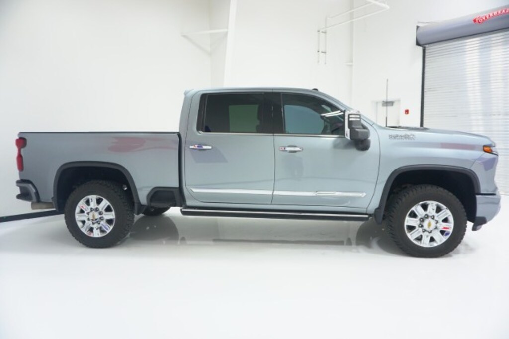 Used 2024 Chevrolet Silverado 2500HD High Country Pickup Truck