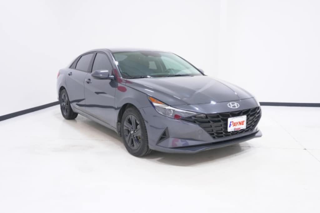 Used 2023 Hyundai Elantra SEL Sedan