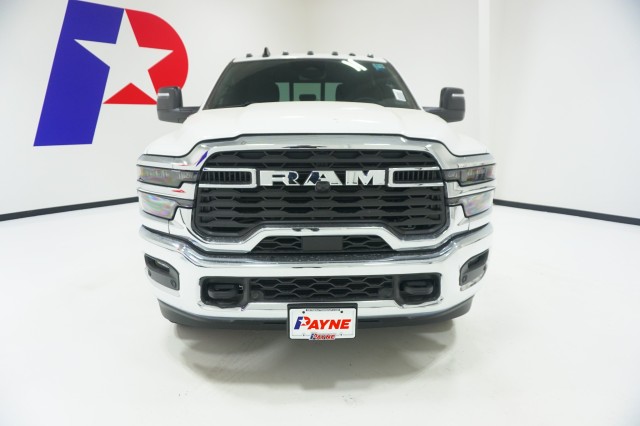 New 2027 Ram 3500 TRADESMAN CREW CAB 4X4 Pickup