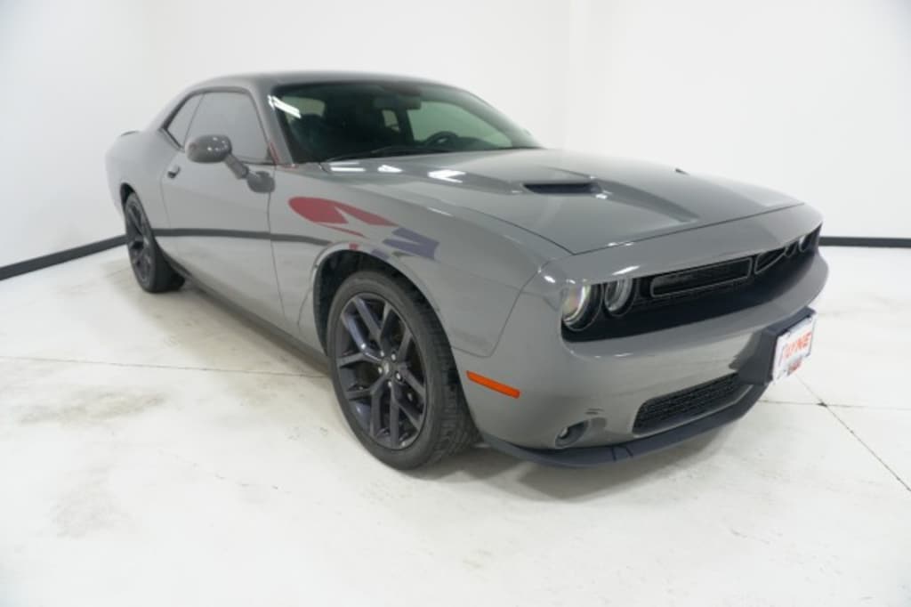 Used 2019 Dodge Challenger SXT Coupe