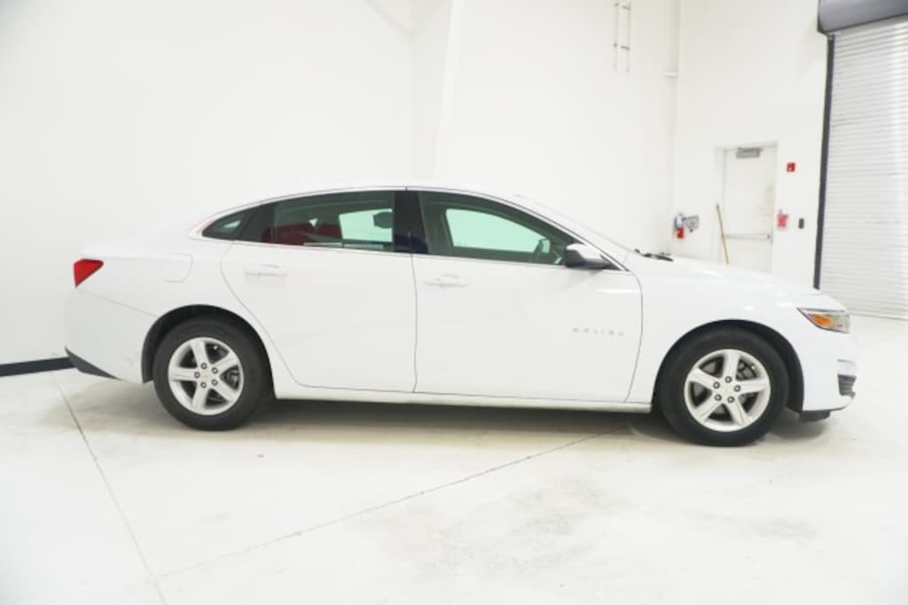 Used 2024 Chevrolet Malibu LT Sedan