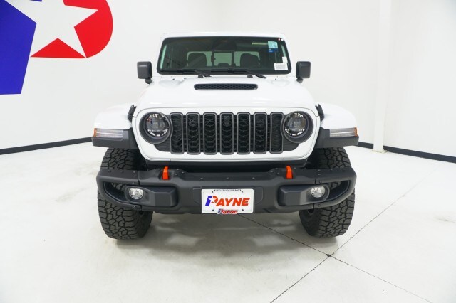 2026 Jeep Gladiator Mojave photo 2
