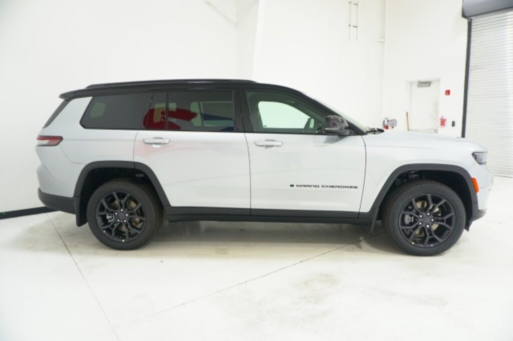 New 2025 Jeep Grand Cherokee L LIMITED 4X4 Sport Utility