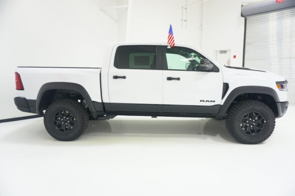 New 2026 Ram 1500 RHO CREW CAB 4X4 5'7 BOX Pickup