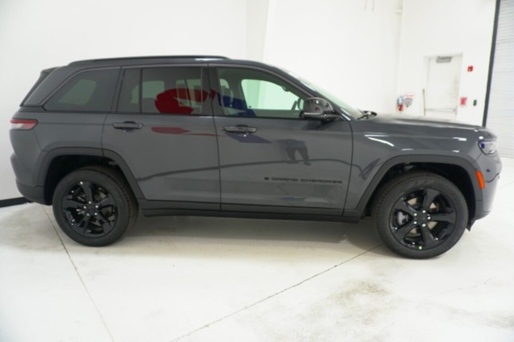 New 2026 Jeep Grand Cherokee LIMITED 4X2 Sport Utility