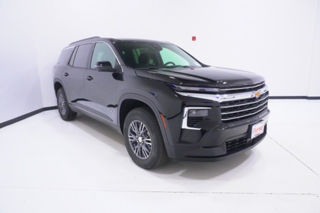 Used 2026 Chevrolet Traverse FWD LT SUV