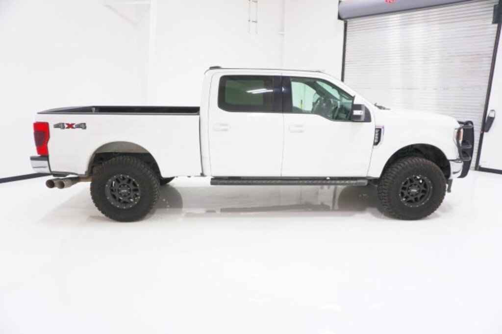 Used 2022 Ford Super Duty F-250 SRW Lariat Pickup Truck