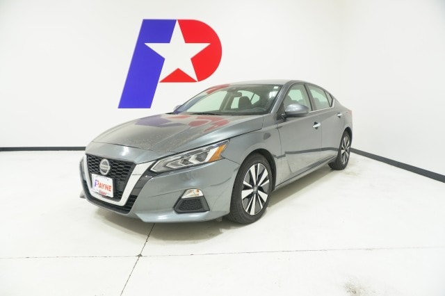 2022 Nissan Altima SV