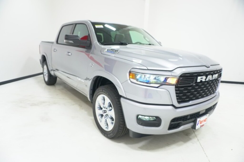 New 2026 Ram 1500 LONE STAR CREW CAB 4X4 5'7 BOX Pickup