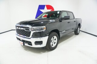 2025 Ram 1500 TRADESMAN CREW CAB 4X2 5'7 BOX Pickup