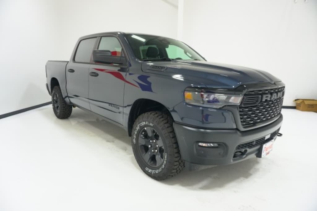 New 2026 Ram 1500 WARLOCK CREW CAB 4X4 5'7 BOX Pickup