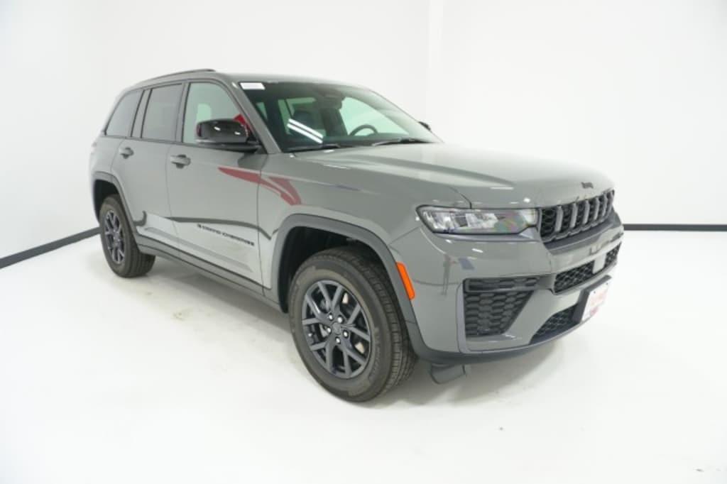 New 2027 Jeep Grand Cherokee Laredo Altitude Sport Utility