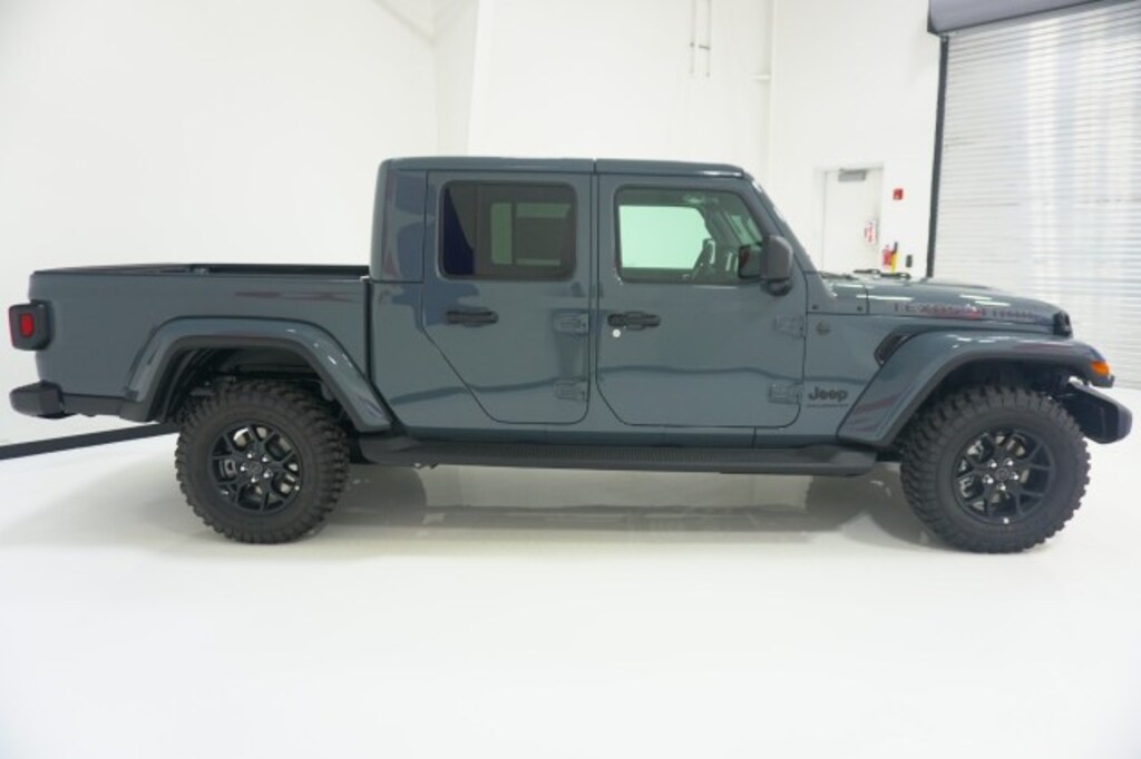 New 2026 Jeep Gladiator TEXAS TRAIL 4X4 Pickup