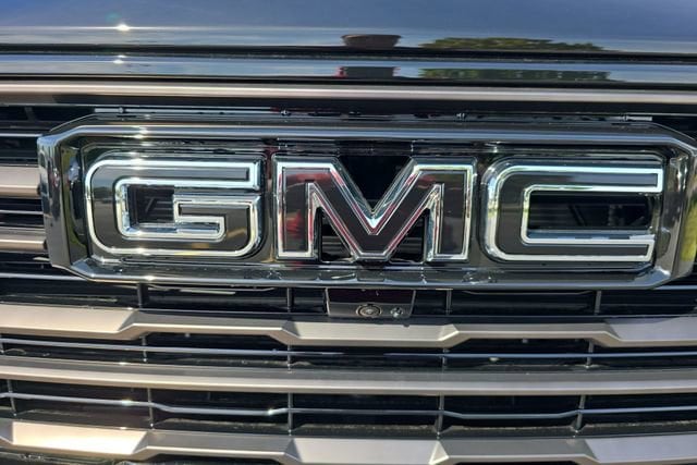 2026 GMC Sierra 1500 AT4X - Photo 32