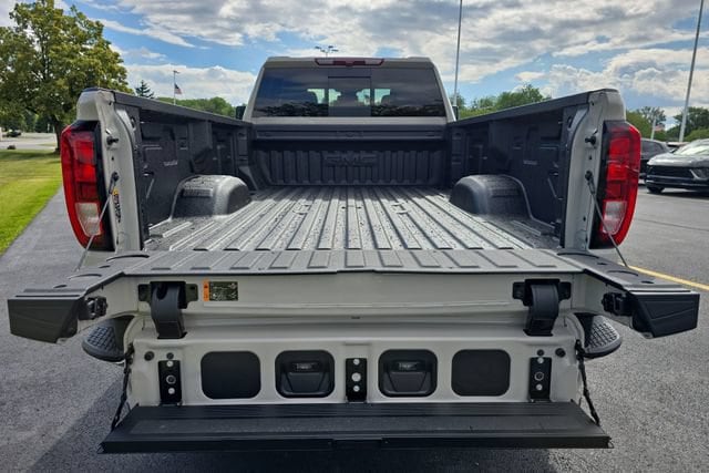 2026 GMC Sierra 3500HD SLE - Photo 26