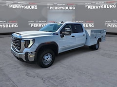 2026 GMC Sierra 3500 HD Chassis Cab Pro Truck