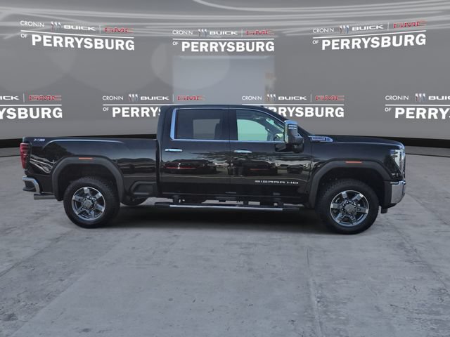 2025 GMC Sierra 2500HD SLT - Photo 9