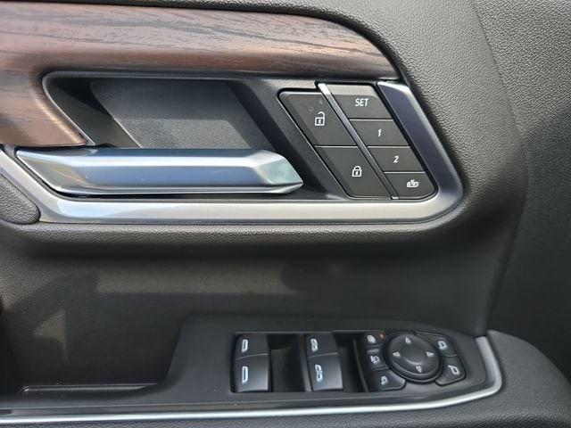 2025 GMC Sierra 2500HD SLT - Photo 24