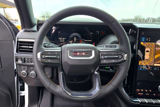 2026 GMC Yukon AT4 - Photo 32