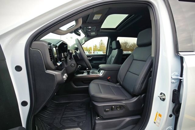 2026 GMC Sierra 1500 SLT - Photo 12