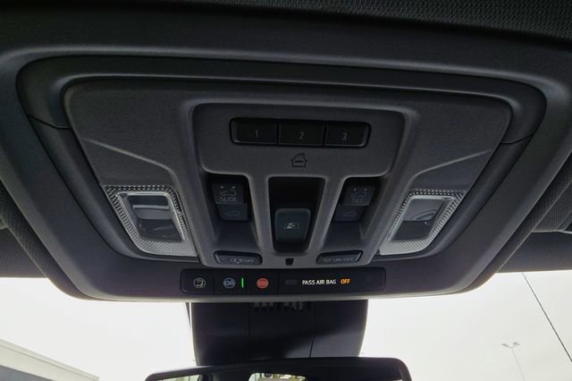 2026 GMC Sierra 1500 SLT - Photo 25