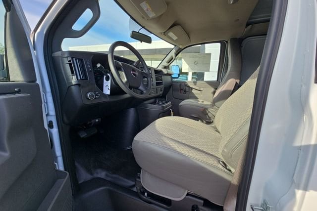 2025 GMC Savana Cargo Work Van - Photo 9