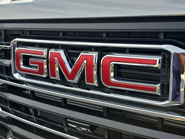 2025 GMC Sierra 2500HD SLT - Photo 32